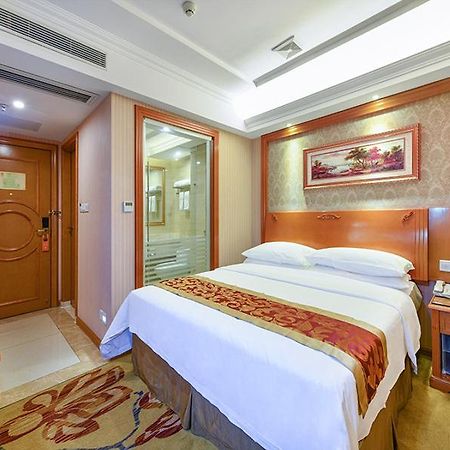 Vienna 3 Best Hotel Guangzhou South China Botanical Garden Экстерьер фото