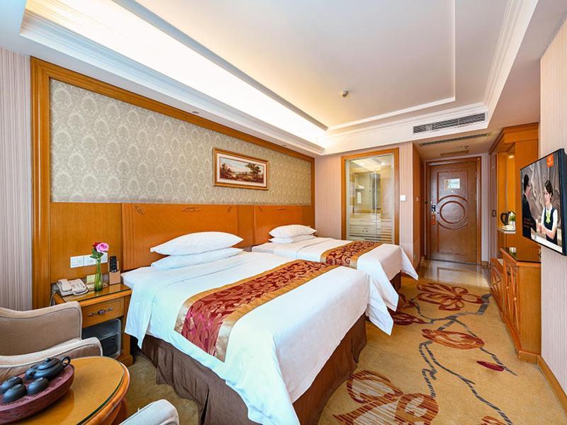 Vienna 3 Best Hotel Guangzhou South China Botanical Garden Экстерьер фото