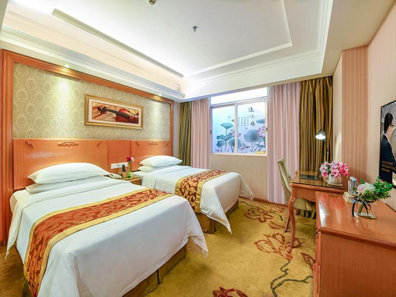 Vienna 3 Best Hotel Guangzhou South China Botanical Garden Экстерьер фото