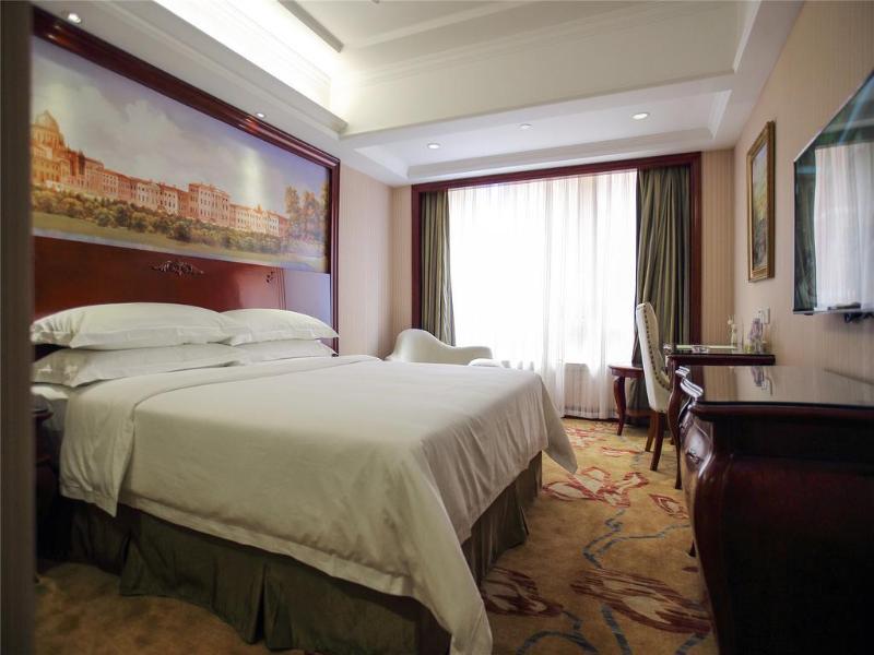 Vienna 3 Best Hotel Guangzhou South China Botanical Garden Экстерьер фото